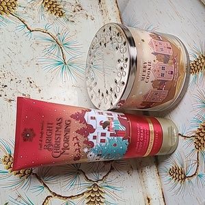 NWT Merry Cookie Candle & Bright Christmas Morning Lotion by Bath and Bo…
